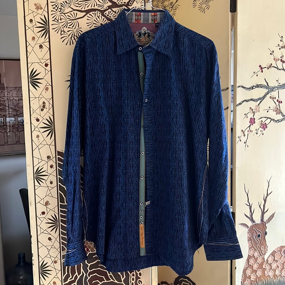Robert Graham Button Down Shirt Beautiful